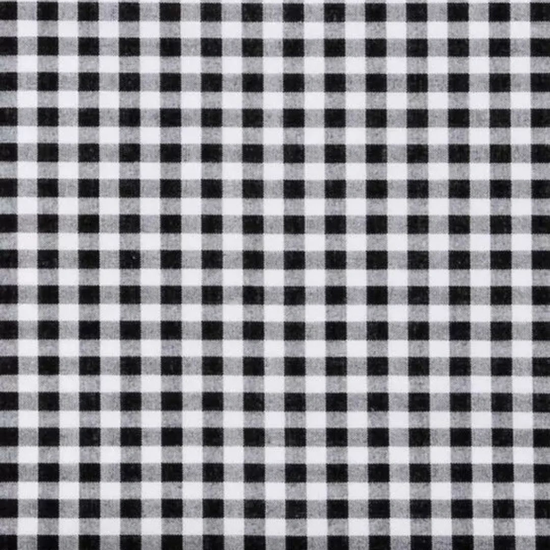 Črna Gingham Košarica: Eleganca za Piknik v Sončnem Popoldnevu!